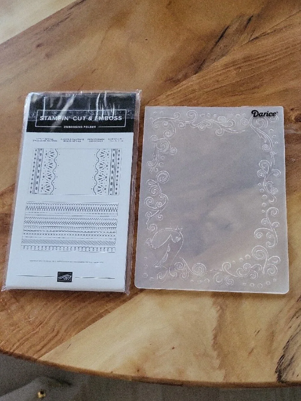 3D Embossing Folder Pack – Clear/White Embossing Accessories